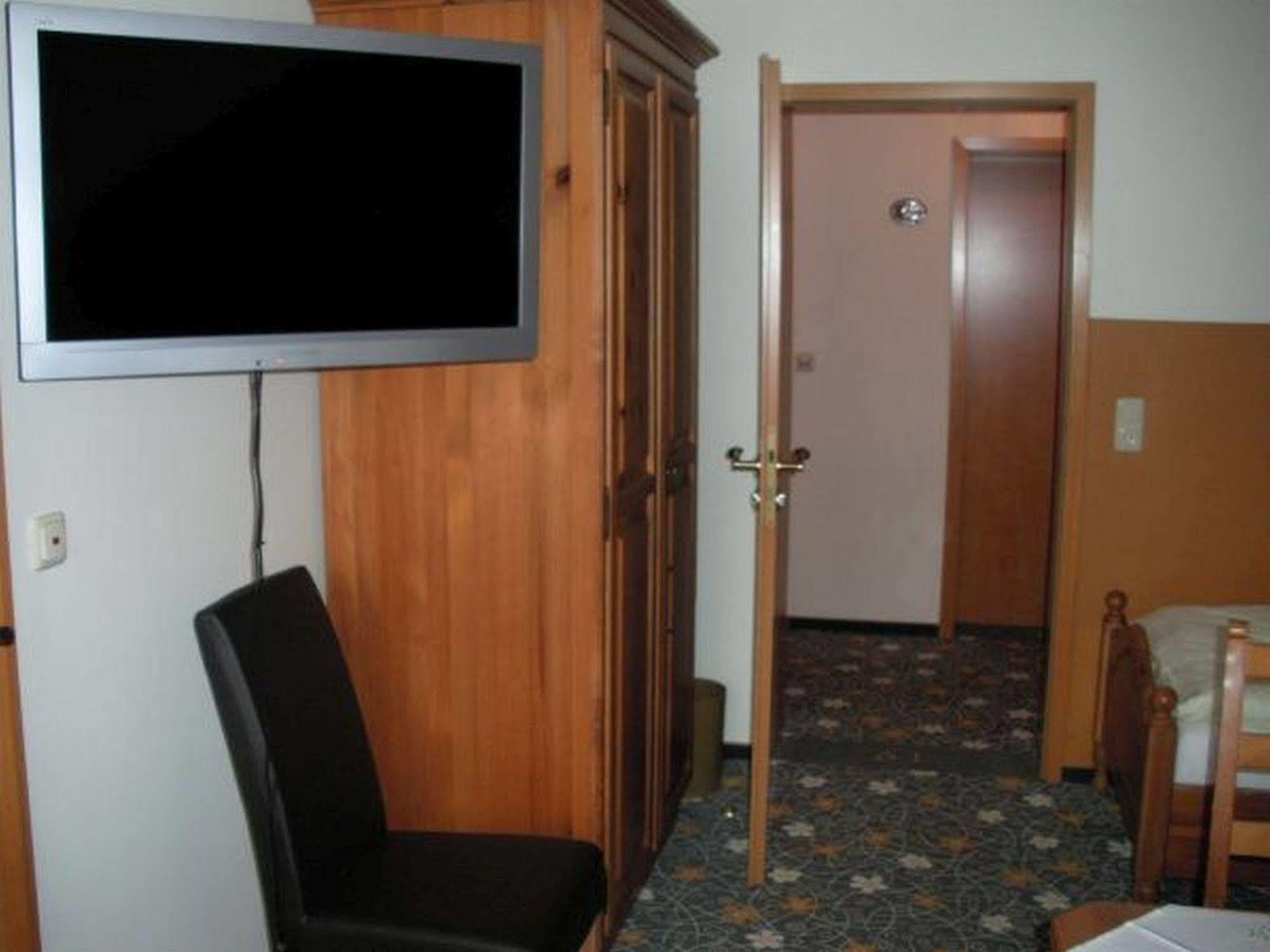 Hotel Company Cölbe Eksteriør billede